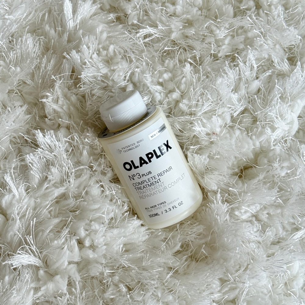 OLAPLEX No.3 Plus Repair Treatment bond builder k18 3.3